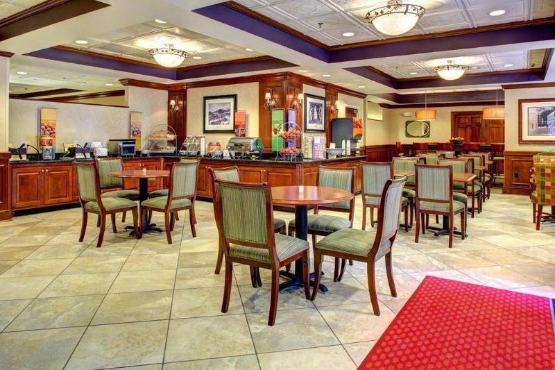 Hampton Inn Columbia-Downtown Historic District Exterior foto